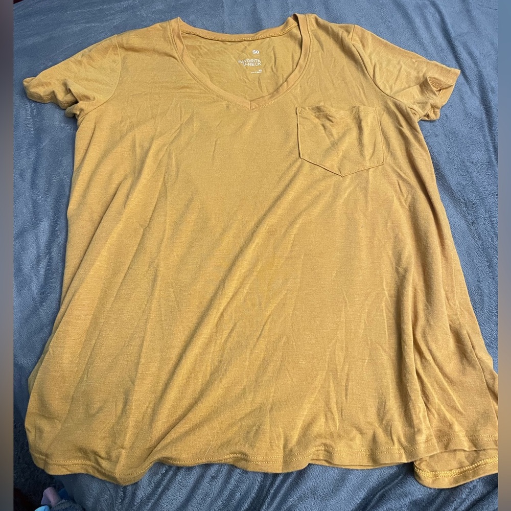 Yellow/Gold V-neck Tshirt